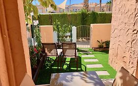 Bahari Marinas - Tu Duplex Con Jardin Privado!
